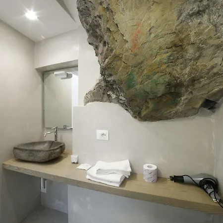 La Casa Del Gallerista 마나롤라